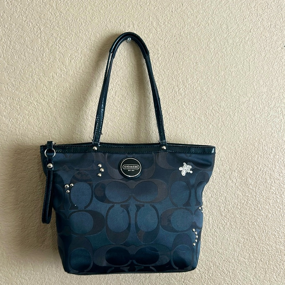 🖤💜Black Coach Tote with Purple Lining